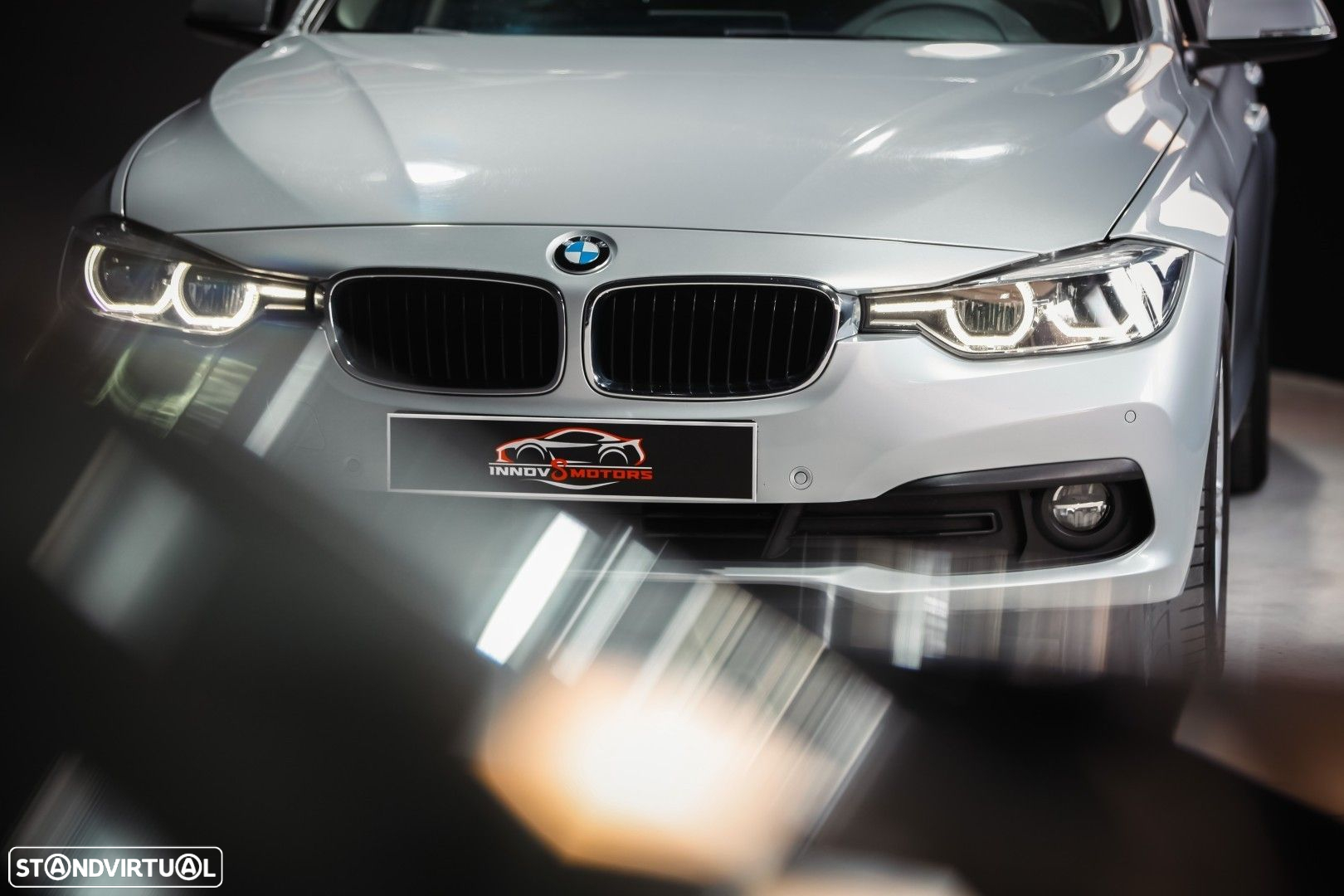 BMW 320 d Touring xDrive Auto - 16