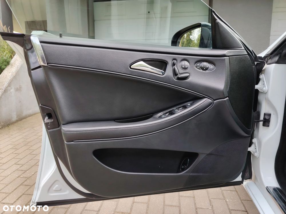 Mercedes-Benz CLS 350 CDI - 16