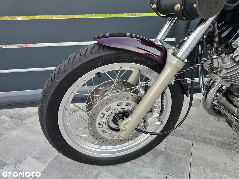 Yamaha XV - 9