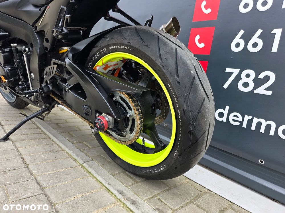Suzuki GSX-R - 7