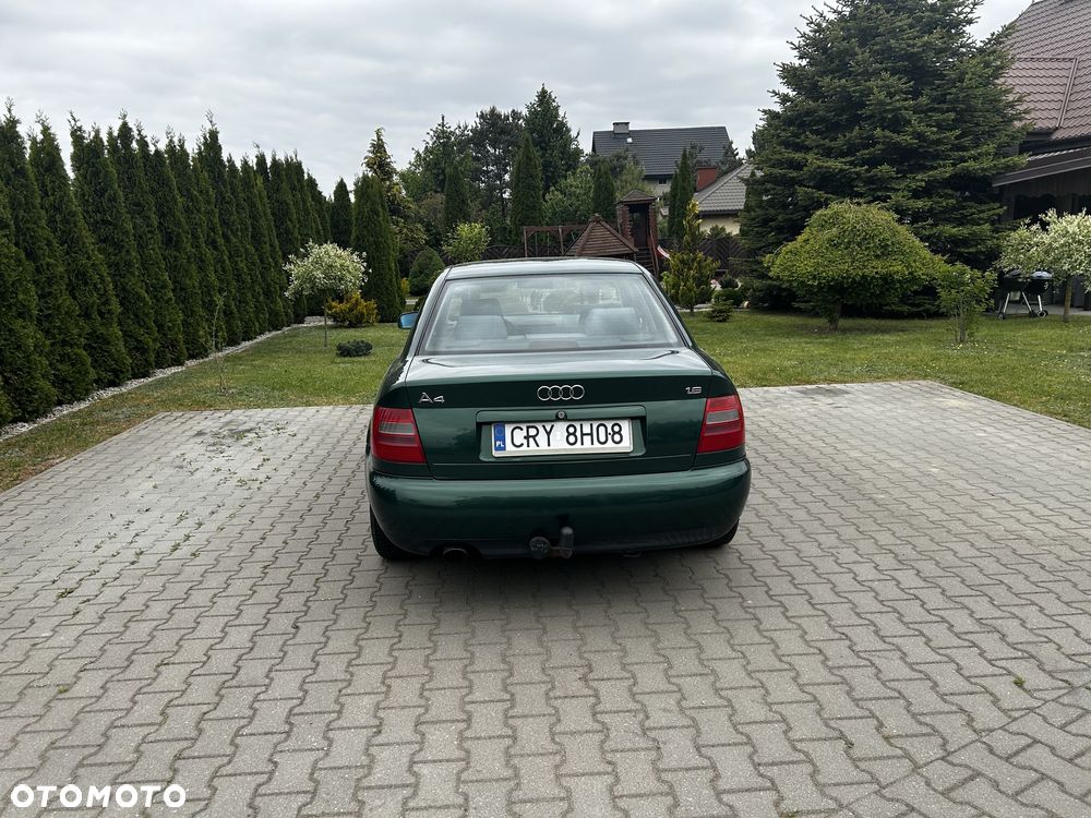 Audi A4 Limousine - 5