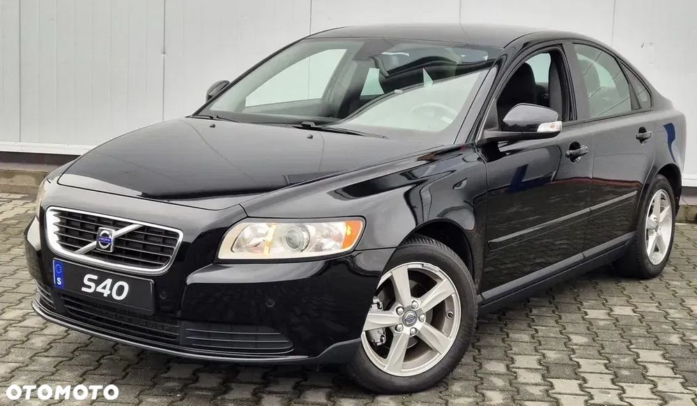 Volvo S40 - 1