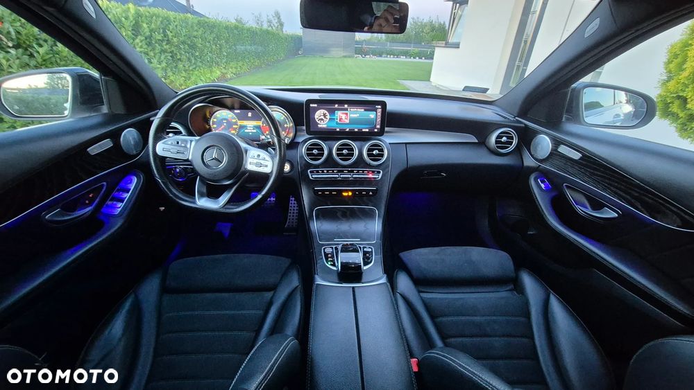 Mercedes-Benz Klasa C 220 d 9G-TRONIC - 24