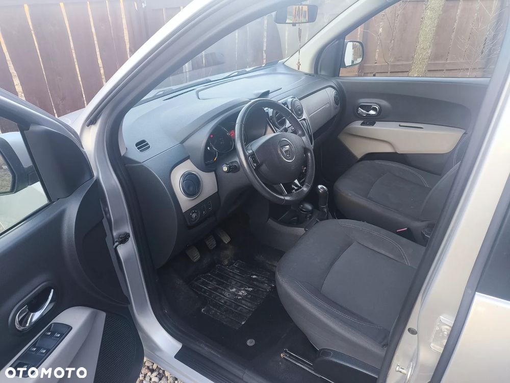 Dacia Lodgy 1.2 TCe Prestige - 9