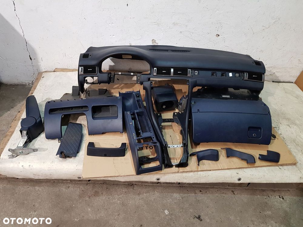 deska rozdzielcza wnętrze audi a6 s6 c5 sedan 00r granat - 3