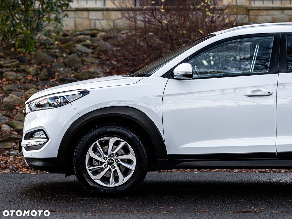 Hyundai Tucson blue 1.7 CRDi 2WD Trend - 10