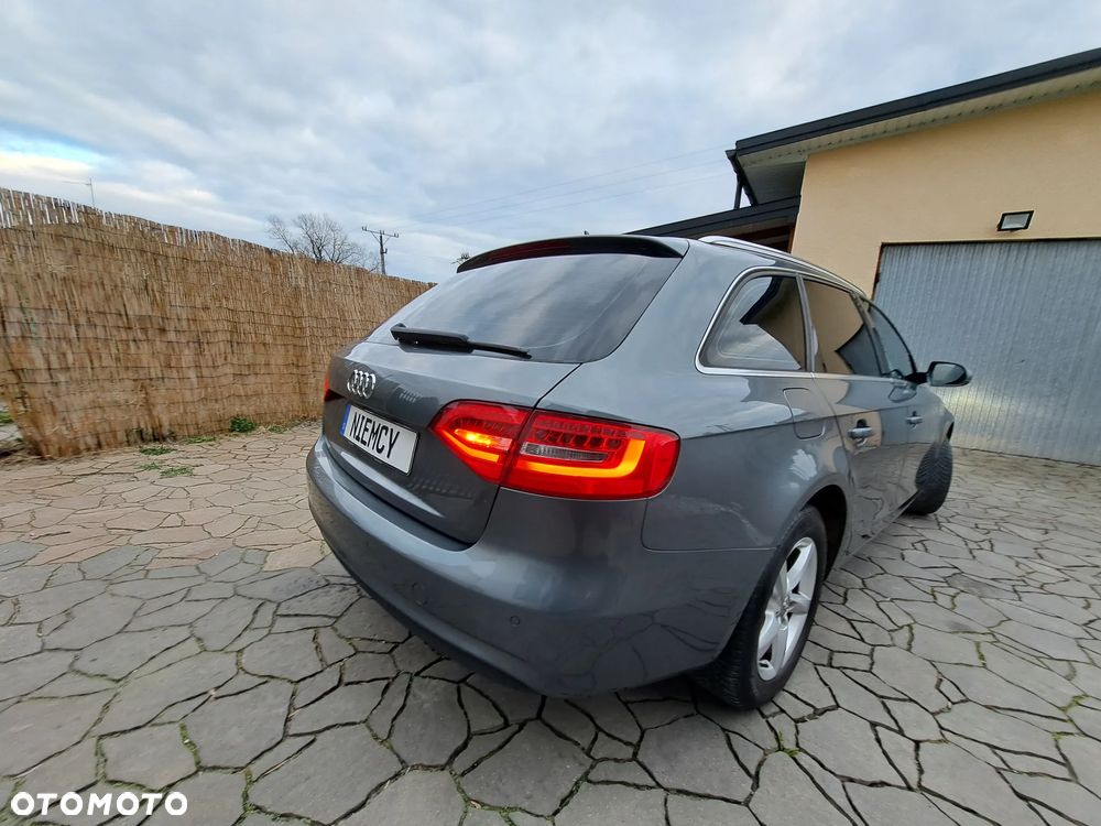 Audi A4 Avant - 29