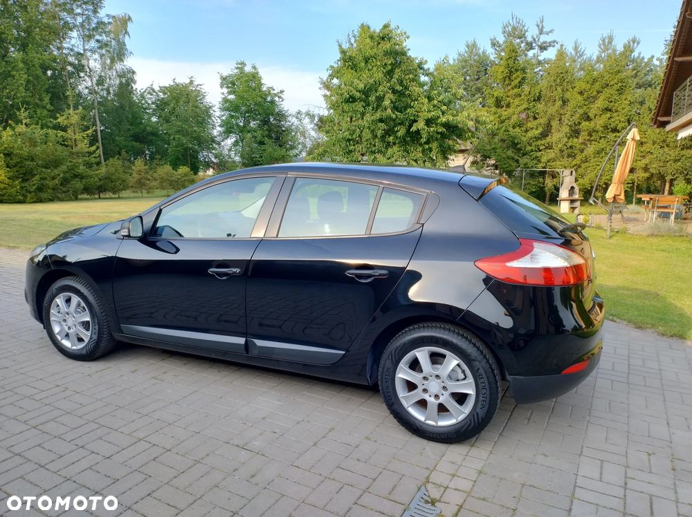 Renault Megane 1.6 16V 100 Expression - 11