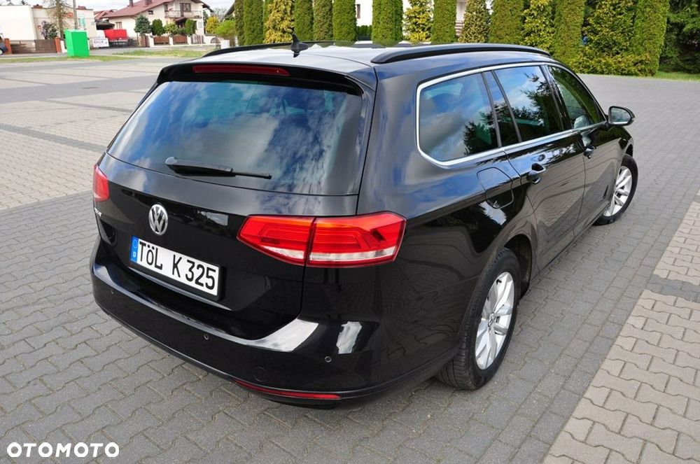 Volkswagen Passat Variant 2.0 TDI BMT Highline - 18