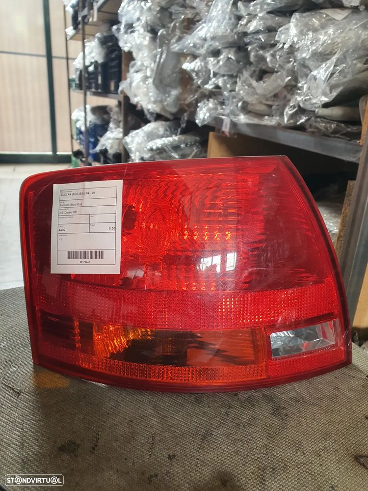 FAROLIM AUD8 A4 B5 / 8E9945095E - 1