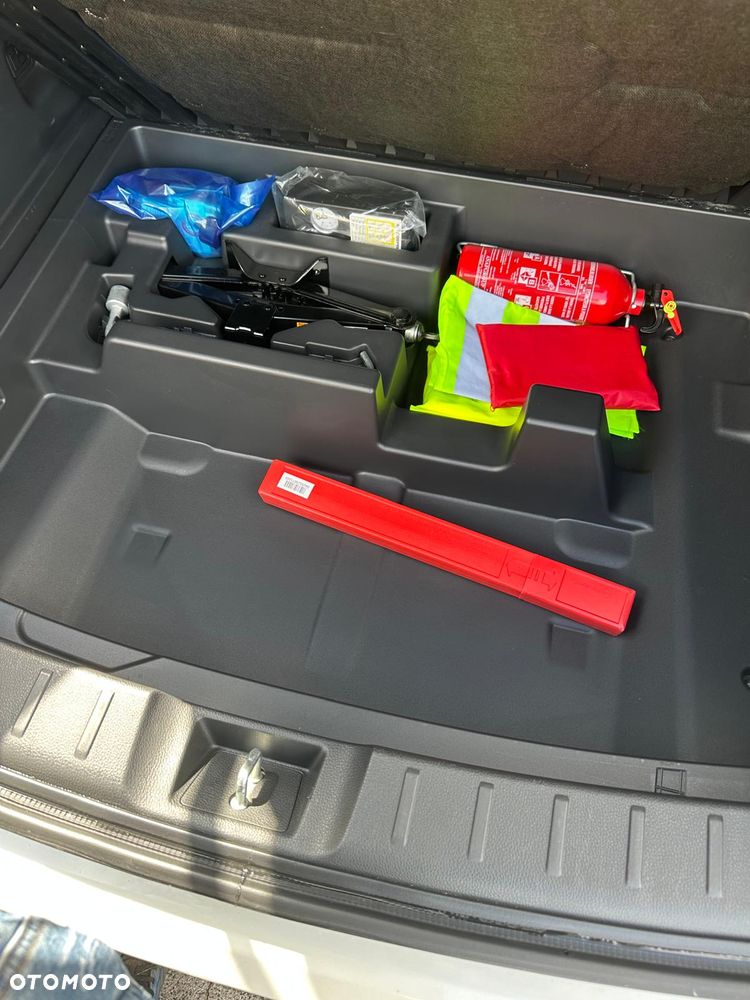 Mitsubishi Eclipse Cross 1.5 T GPF Invite Plus - 14
