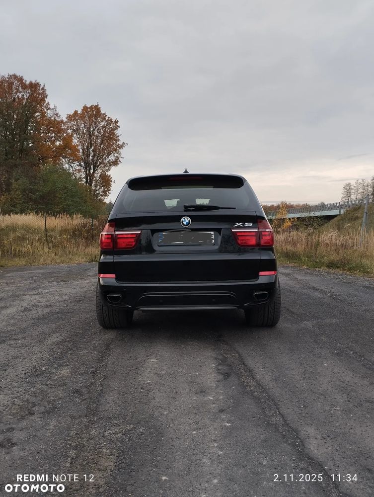 BMW X5 5.0i xDrive - 2