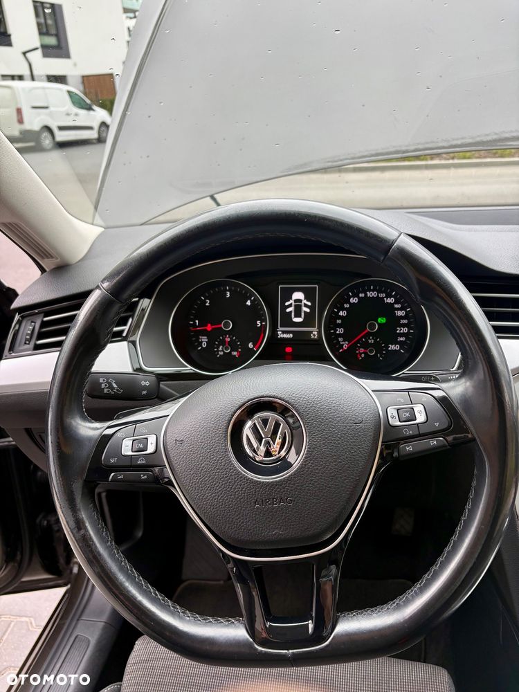 Volkswagen Passat 2.0 TDI BMT Highline DSG7 - 15