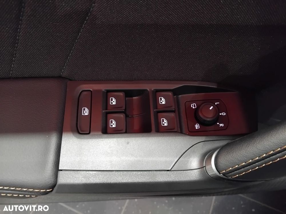 Cupra Leon 1.5 eTSI DSG MHEV - 21