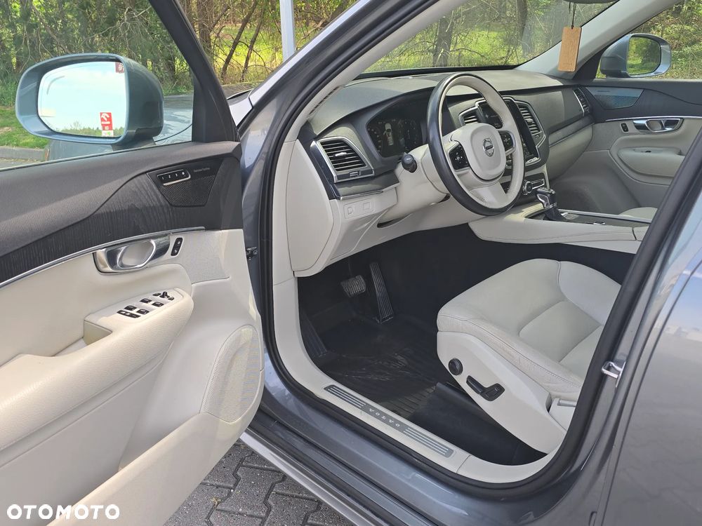 Volvo XC 90 T6 AWD Geartronic Momentum Pro - 10