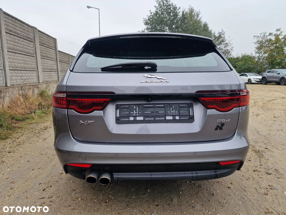 Jaguar XF 20d Sportbrake R-Sport - 20