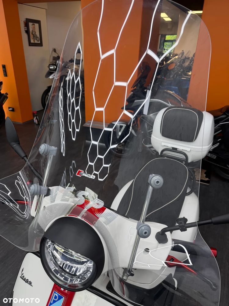 Vespa GTS - 5