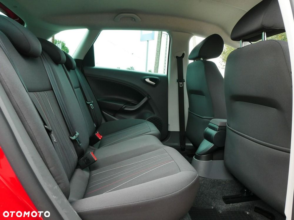 Seat Ibiza ST 1.4 16V Style - 24