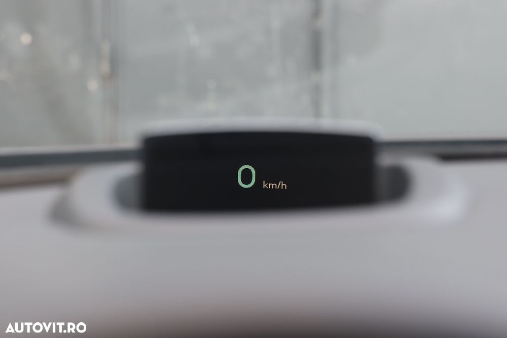 Peugeot 508 RXH Hybrid4 - 25