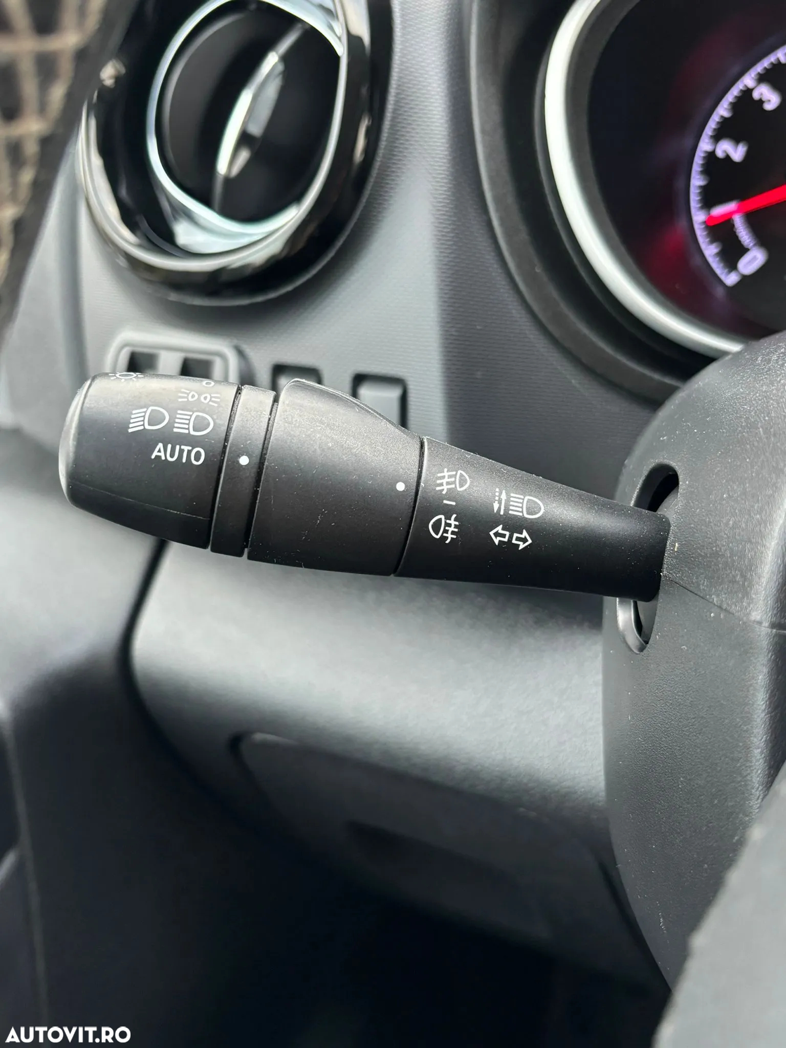 Opel VIVARO - 20