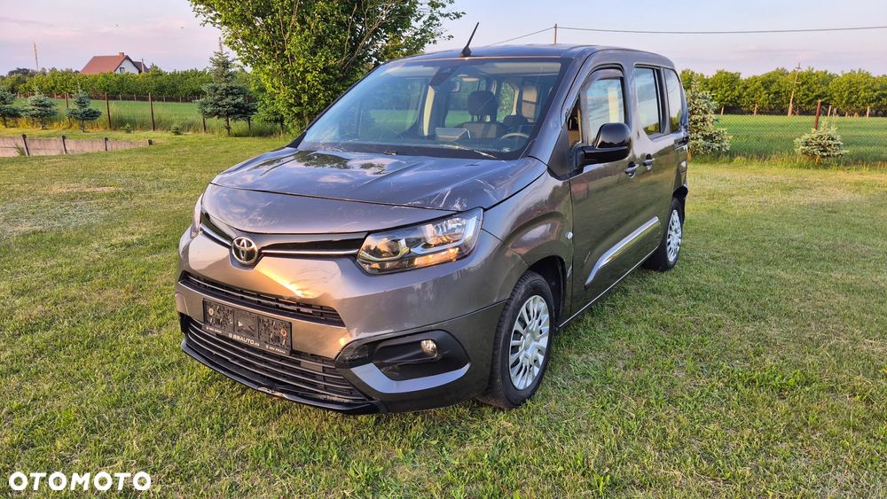 Toyota Proace City 1.2 D-4T Long 2,3t Active (bryg.) - 17