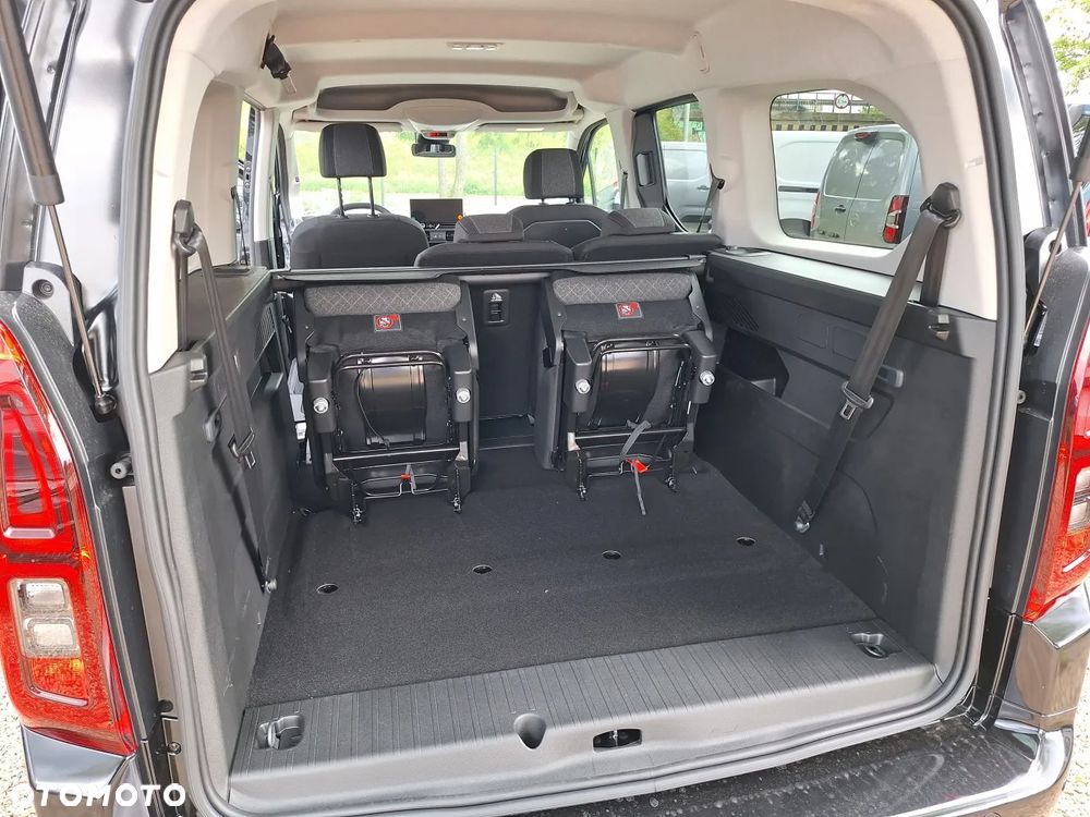 Opel Combo XL S&S 2,4t (bryg.) - 19