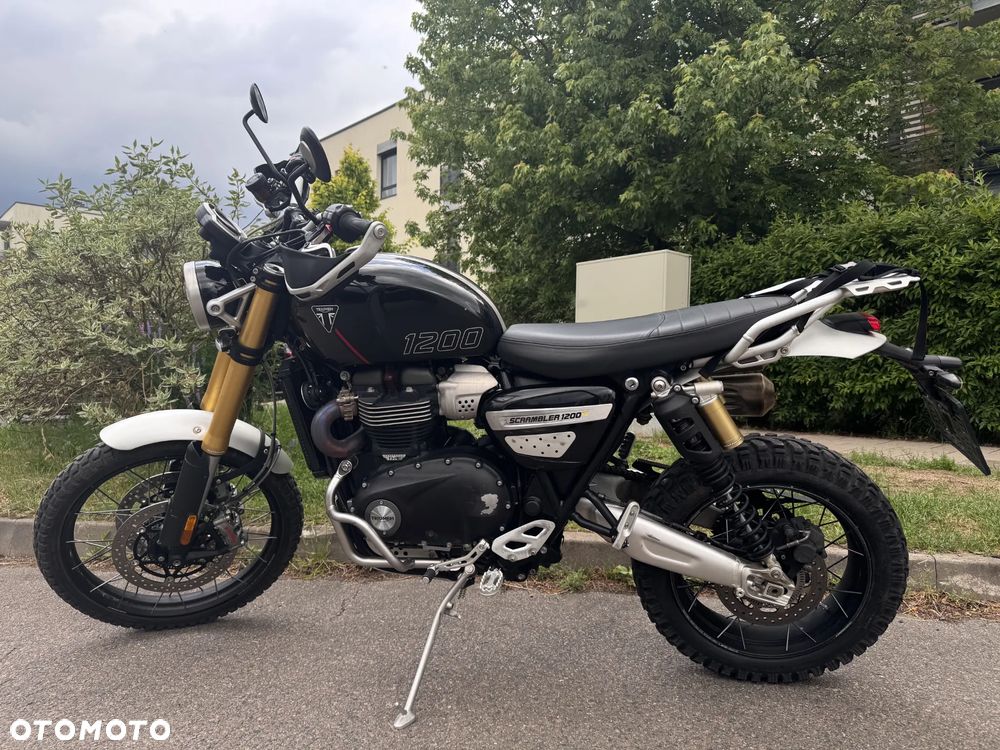Triumph Scrambler - 1