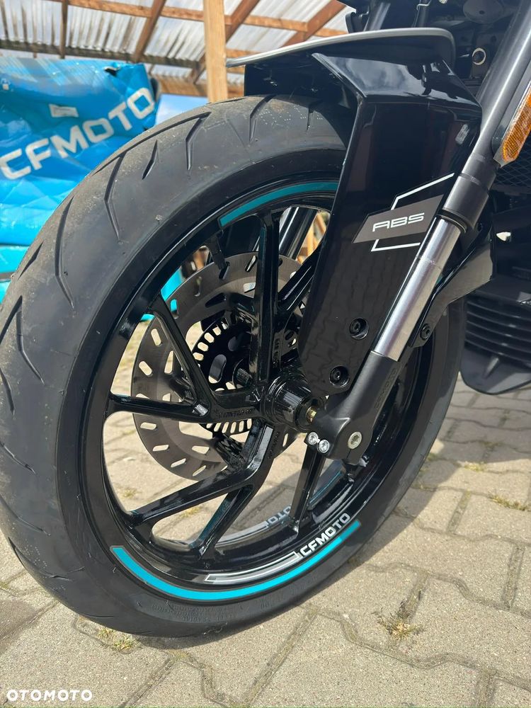 CFMoto NK - 8