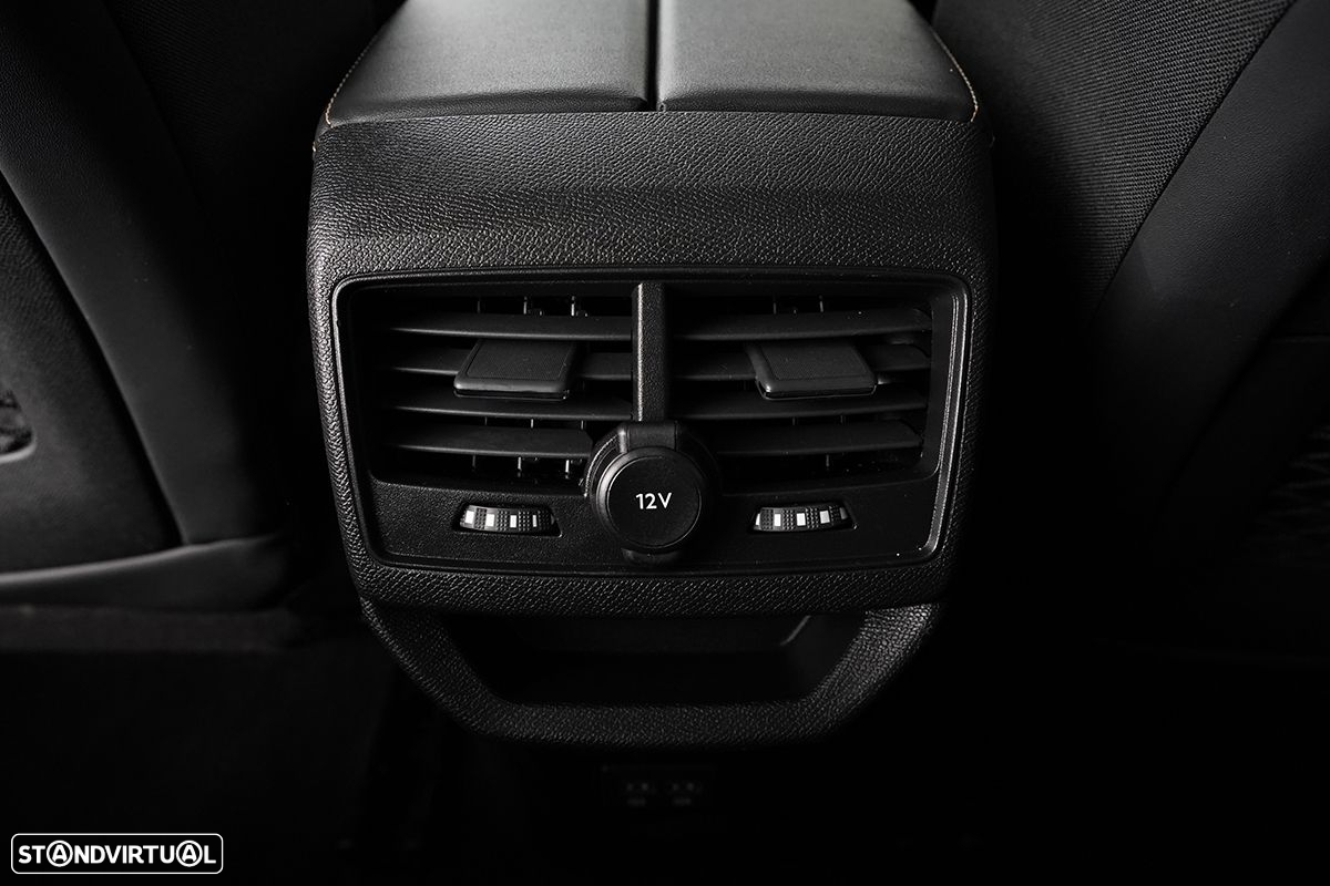 Peugeot 3008 1.6 Hybrid GT e-EAT8 - 25