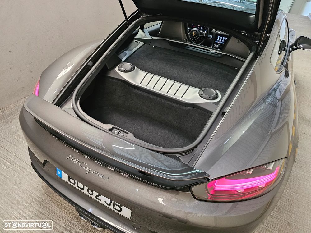 Porsche 718 Cayman 2.0 PDK - 19
