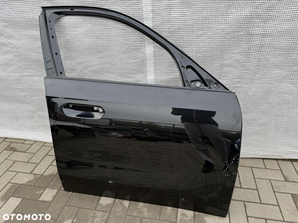 BMW X1 U11 DRZWI PRZEDNIE PRAWE - 1