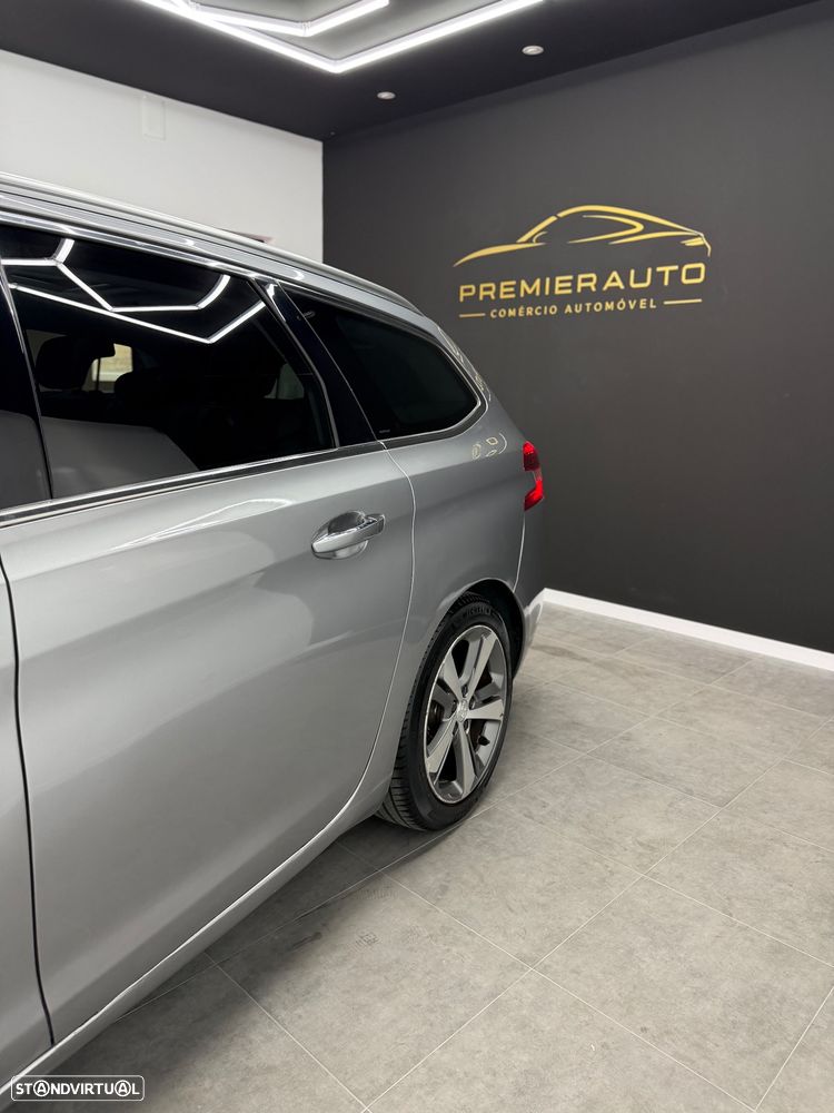 Peugeot 308 SW - 21