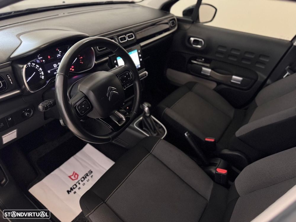 Citroën C3 1.2 PureTech Shine EAT6 - 5