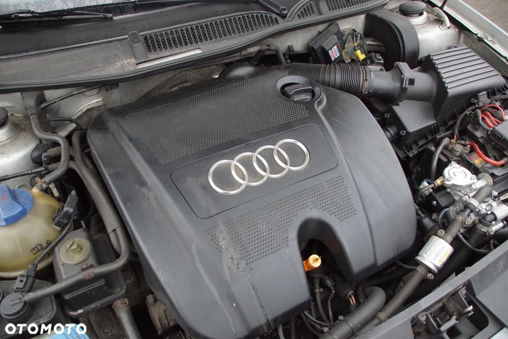 Auto na części - Audi A3 8L Lift 1.6 8V 102 KM AVU DUU LY7W 2002R Silnik Skrzynia Drzwi Maska Klapa Zderzak Lampa Lusterko Szyba Deska Kokpit Sterownik Moduł Czujnik Licznik Panel Kierownica - 15