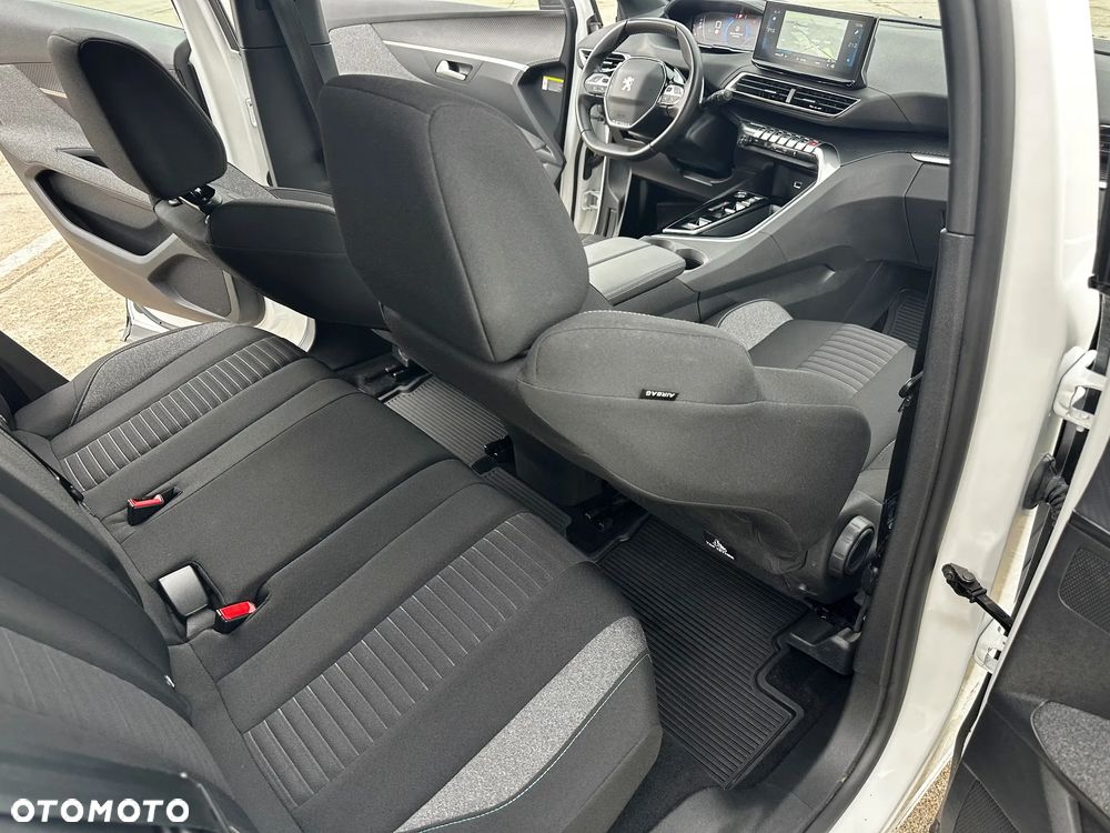 Peugeot 3008 PureTech 130 Stop & Start GPF EAT8 Active Pack - 21