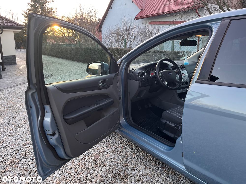 Ford Focus - 14