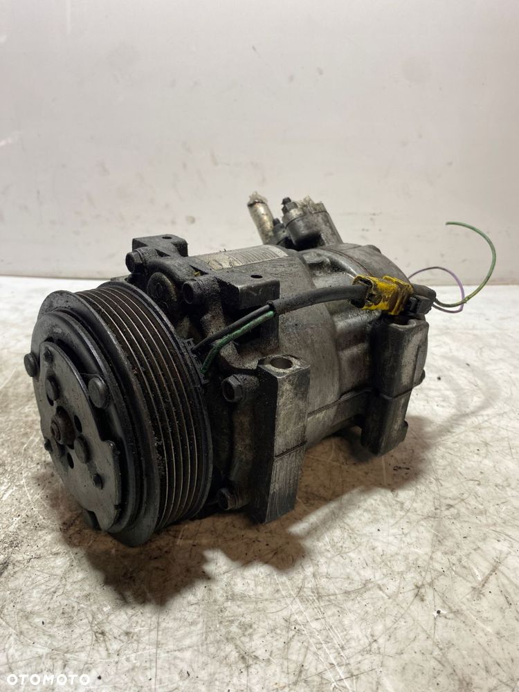 SPRĘŻARKA KOMPRESOR KLIMATYZACJI DACIA LOGAN I 1.4 MPI 8200603434 - 1
