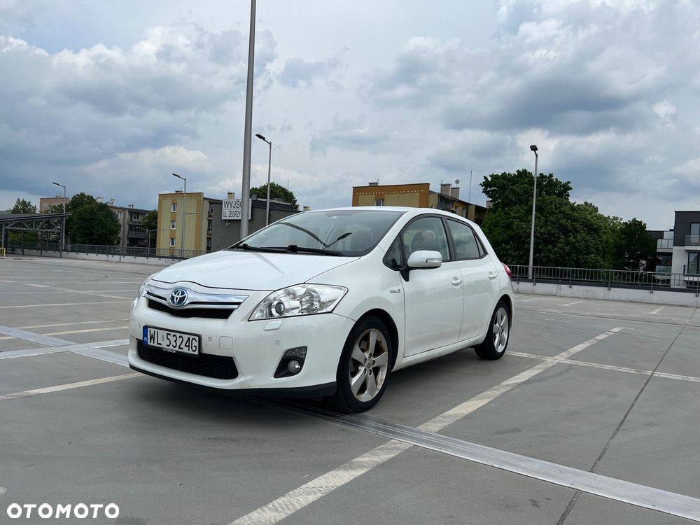 Toyota Auris - 1
