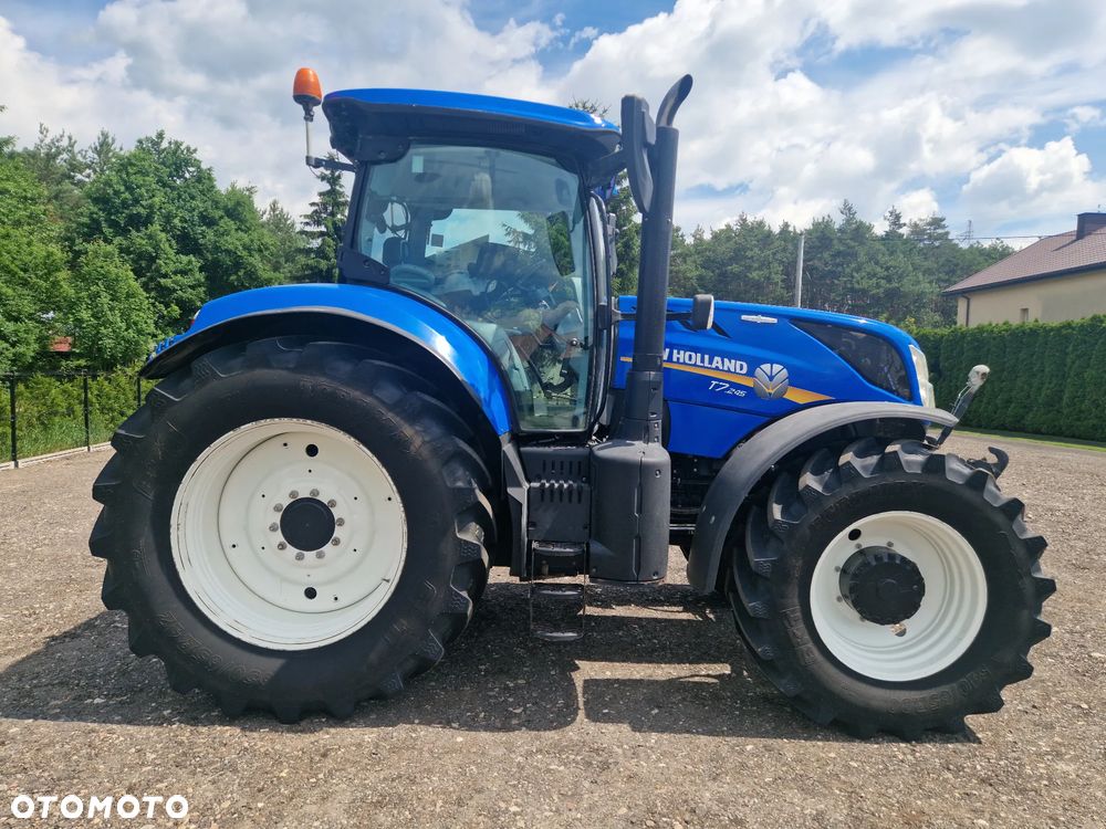 New Holland T7.245 AUTOCOMMAND PNEUMATYKA - 2