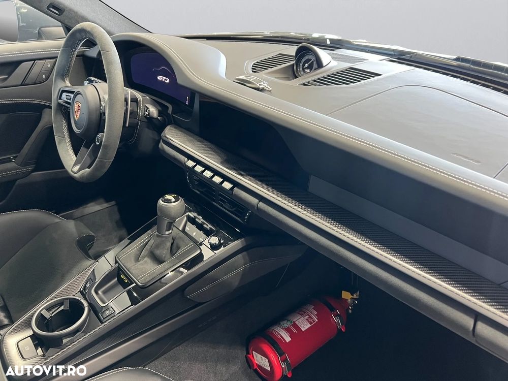 Porsche 911 GT3 PDK mit Touring-Paket - 11