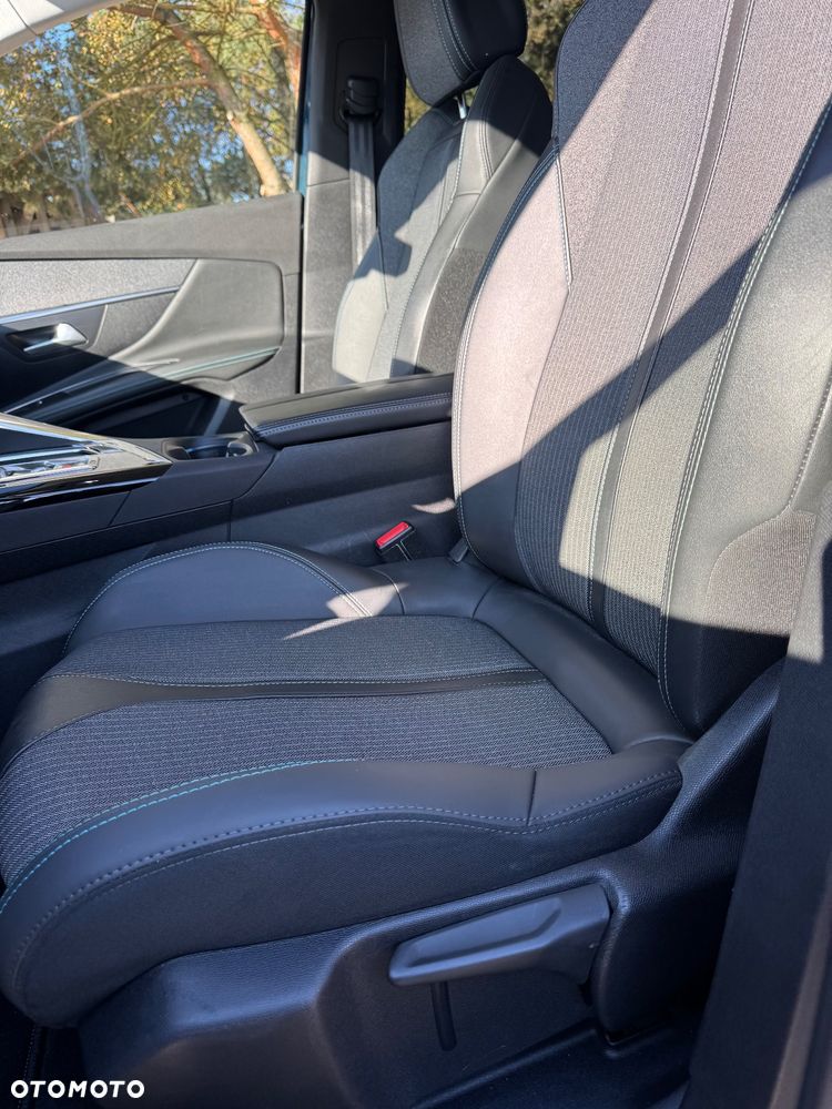 Peugeot 3008 1.6 PureTech Hybrid PHEV Active Pack S&S EAT8 - 24