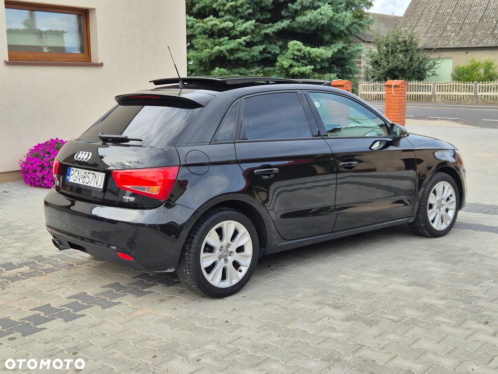Audi A1 Sportback 1.4 TFSI S line edition - 4