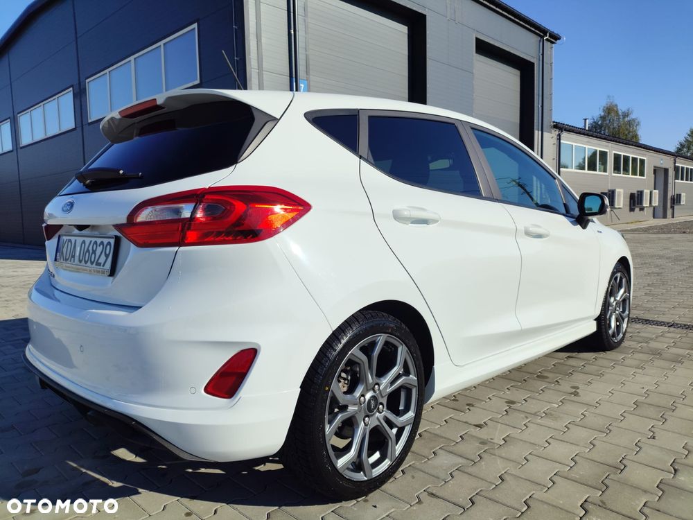Ford Fiesta 2019 photo 2
