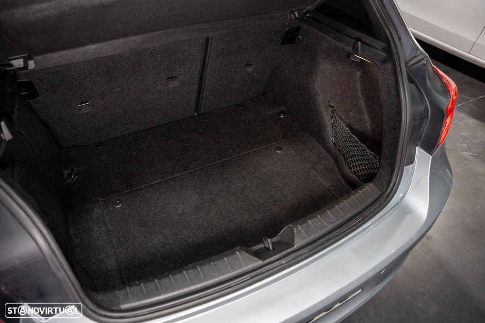 BMW 118 d Advantage Auto - 16