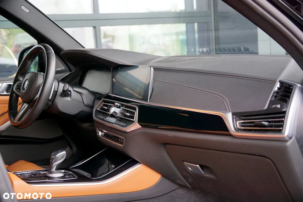 BMW X5 - 25