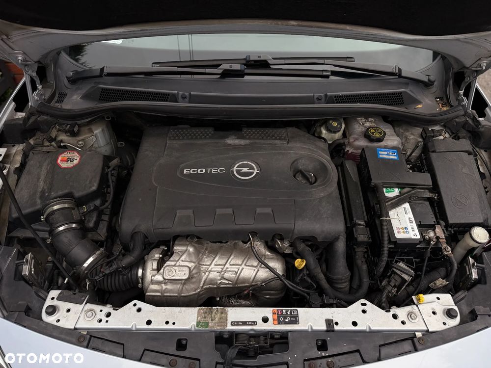 Opel Astra GTC 2.0 CDTI ecoFLEX Start/Stop - 32