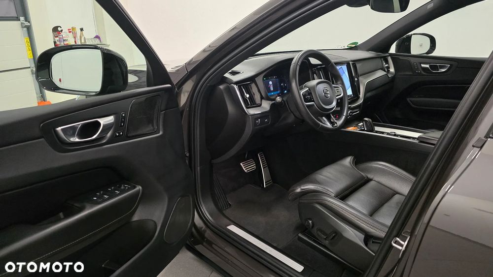 Volvo Xc 60 2023 photo 5