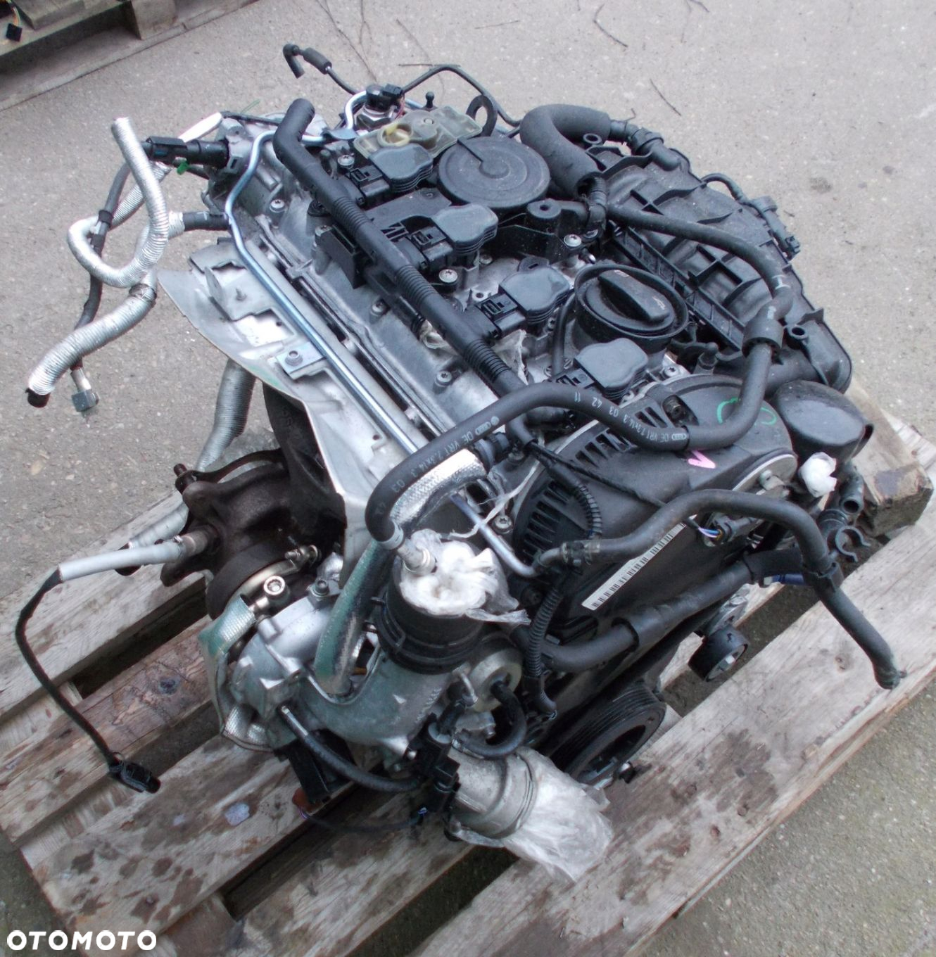 AUDI Q3 2.0 TFSI SILNIK CPS - 6