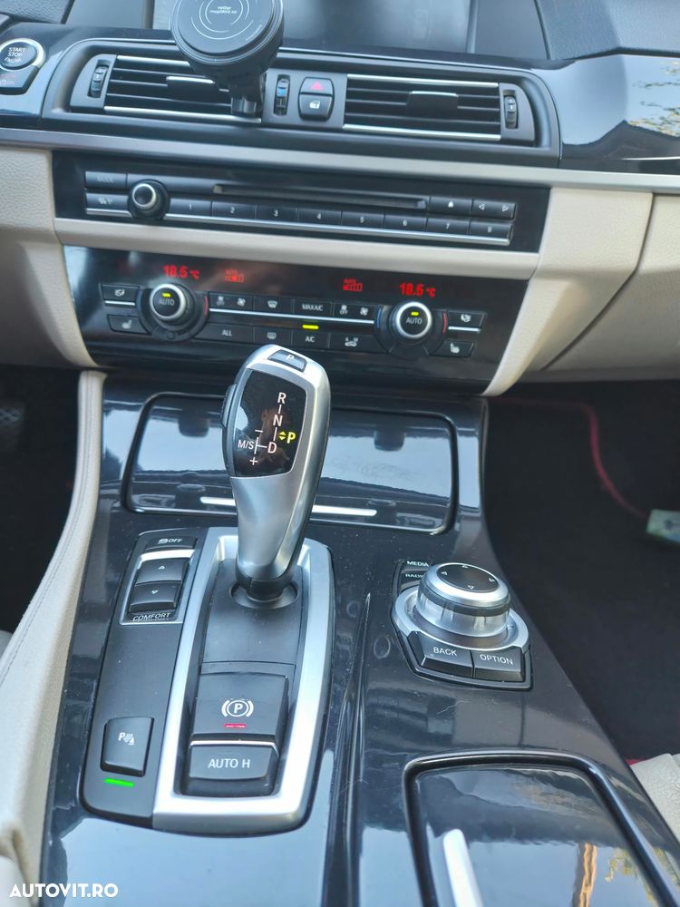 BMW Seria 5 520d - 16