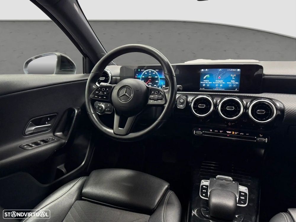 Mercedes-Benz A 180 - 9